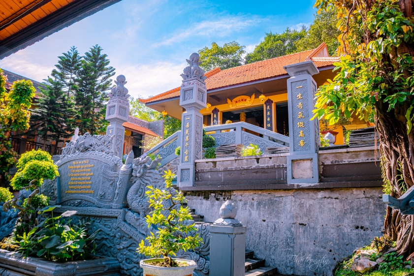 Phu Dung Ancient Pagoda in Ha Tien